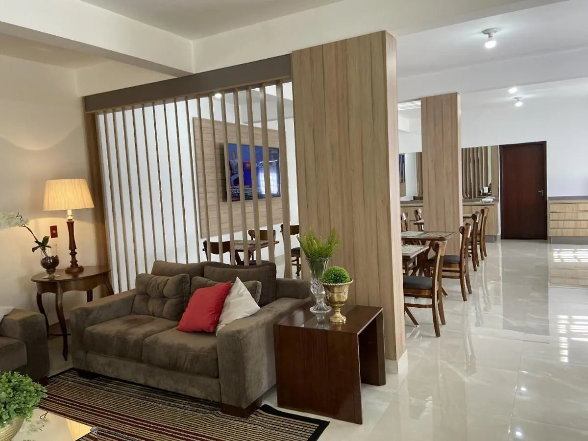 מפרה Hotel Confort