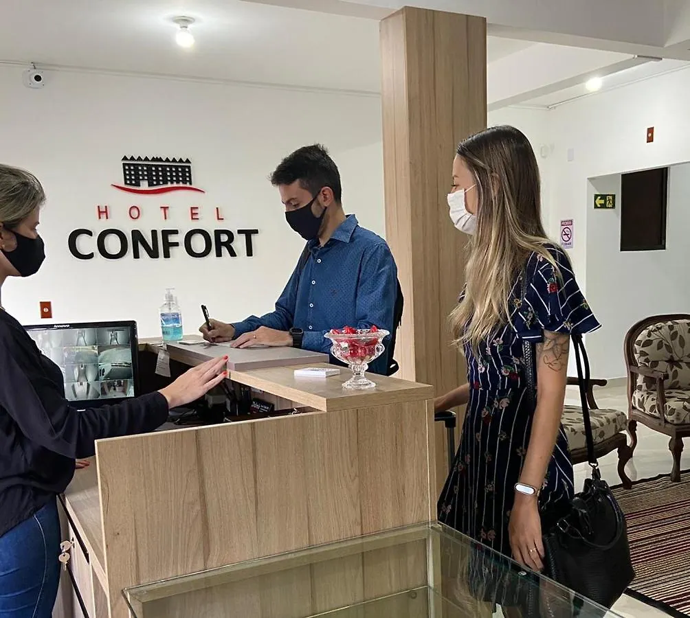 Hotel Confort Мафра